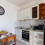 House Ra Ica - One Bedroom With Terrace And Sea View 3