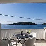 House Ra Ica - One Bedroom With Terrace And Sea View 3 Apartmán