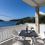 House Ra Ica - One Bedroom With Terrace And Sea View 3 Molunat